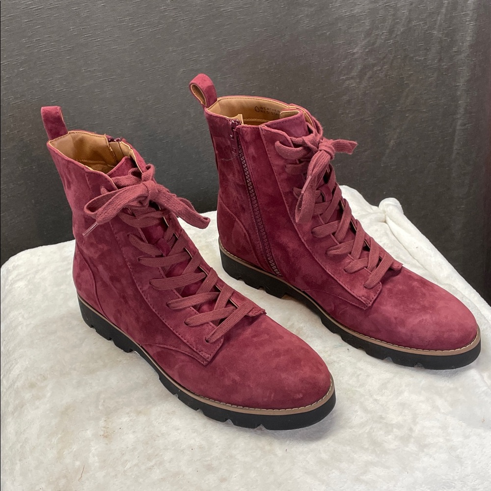 Vionic Pink Suede Lace-Up Footwear weather resistant